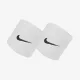 Напульсники Nike Swoosh Wristbands NNN04101OS