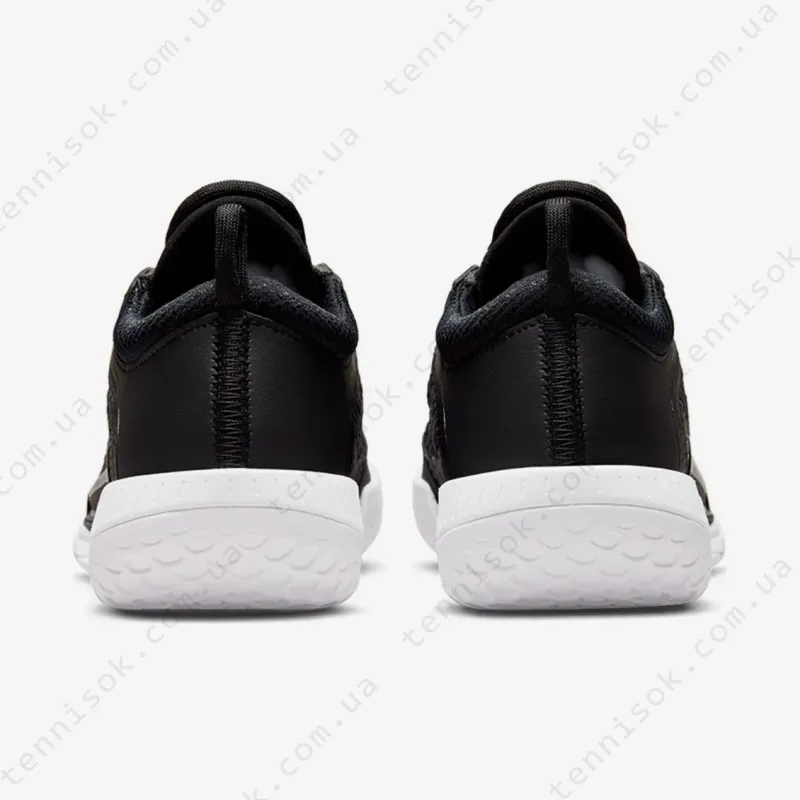 Тенісні кросівки Nike Court Zoom NXT HC DH0222-091