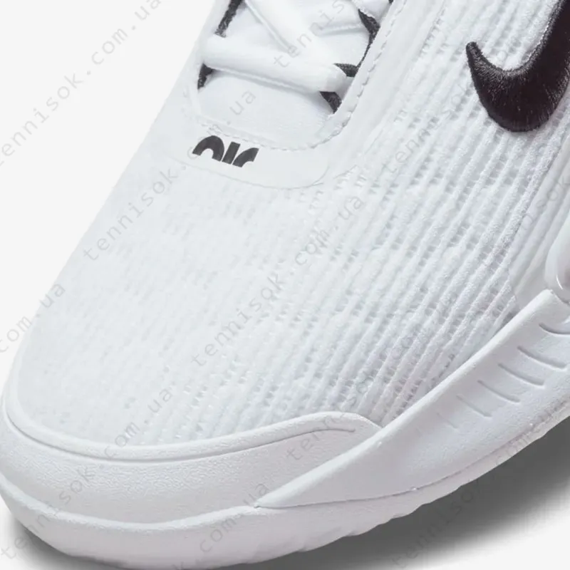Тенісні кросівки Nike Court Zoom NXT HC DH0219-100
