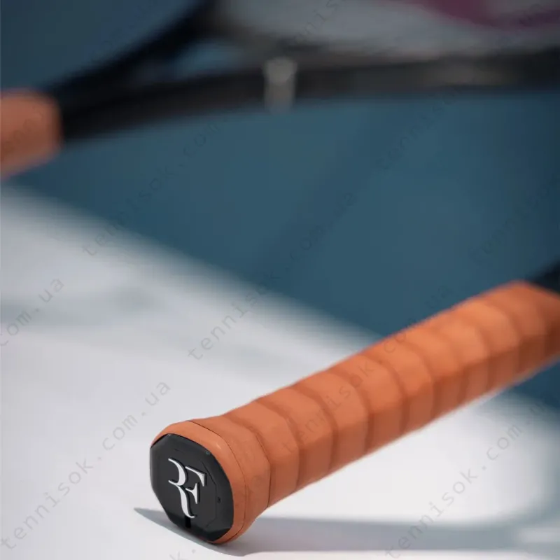 Тенісна ракетка Wilson RF 01 Future WR166811