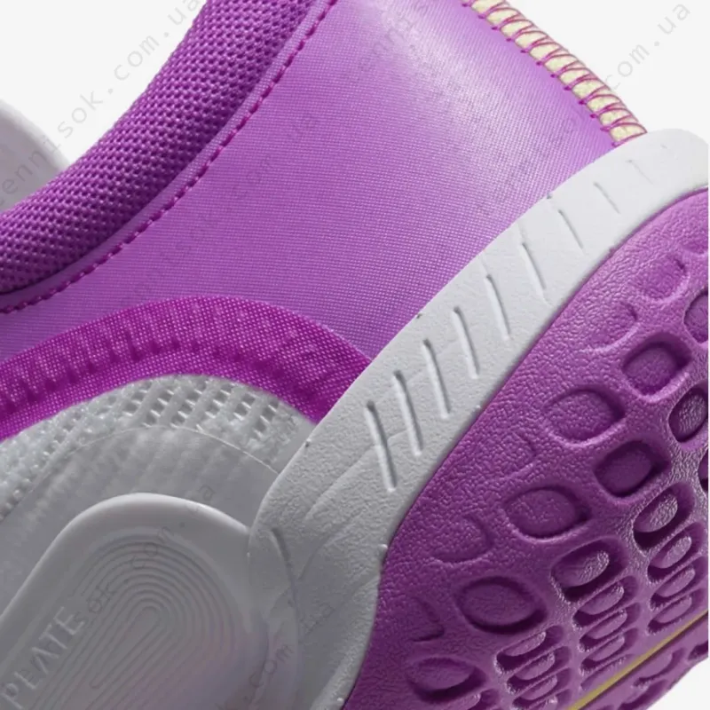 Теннисные кроссовки Nike Court Zoom NXT HC DV3282-100