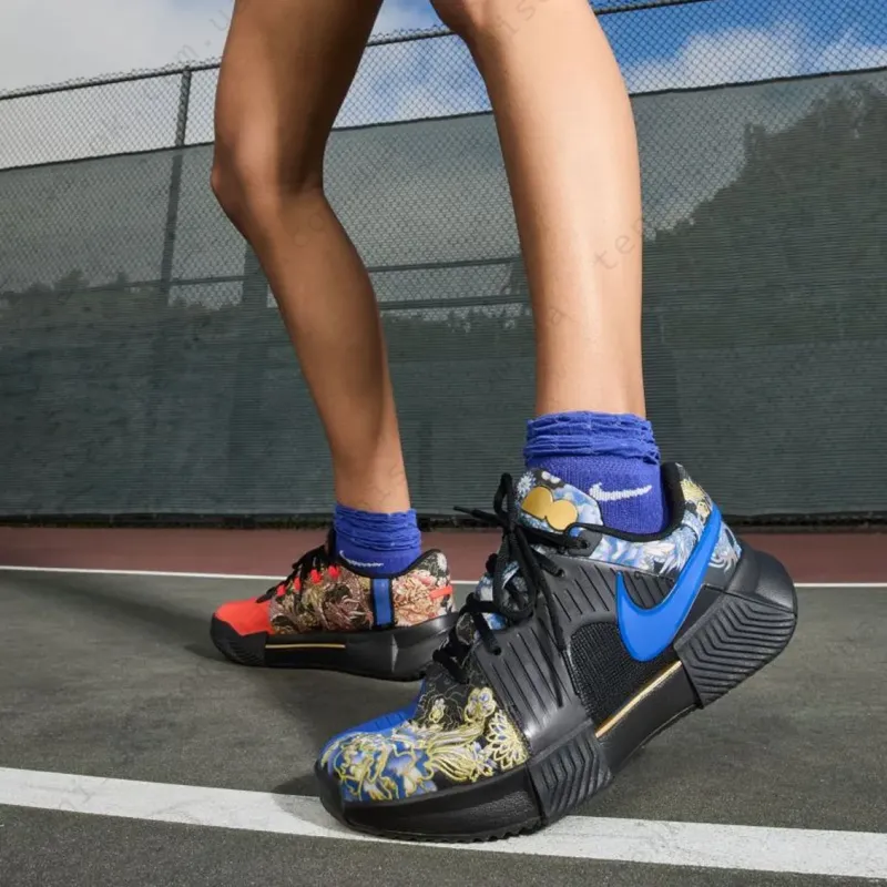 Тенісні кросівки Nike Zoom GP Challenge 1 Osaka Clay Premium FN4773-001