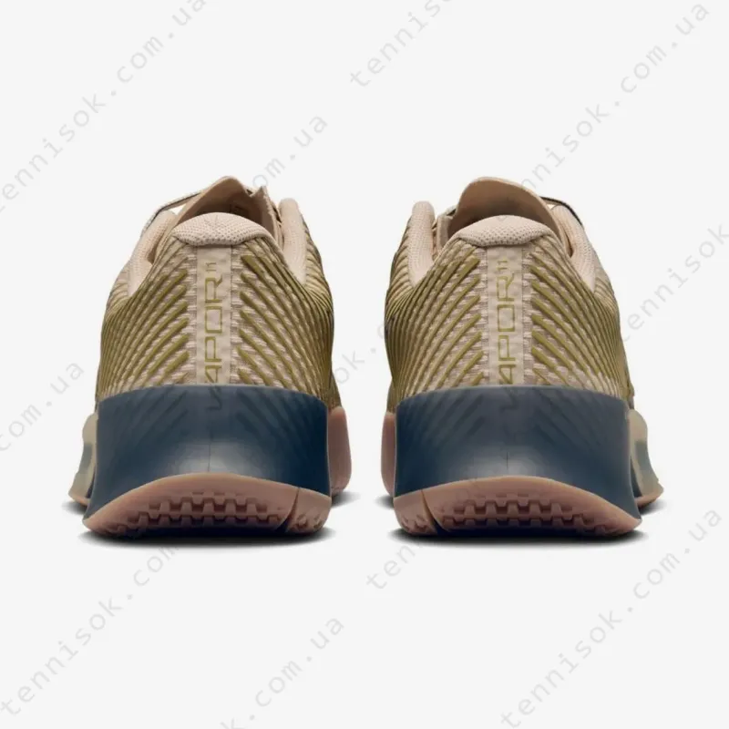 Тенісні кросівки Nike Zoom Vapor 11 HC Premium FN4735-101
