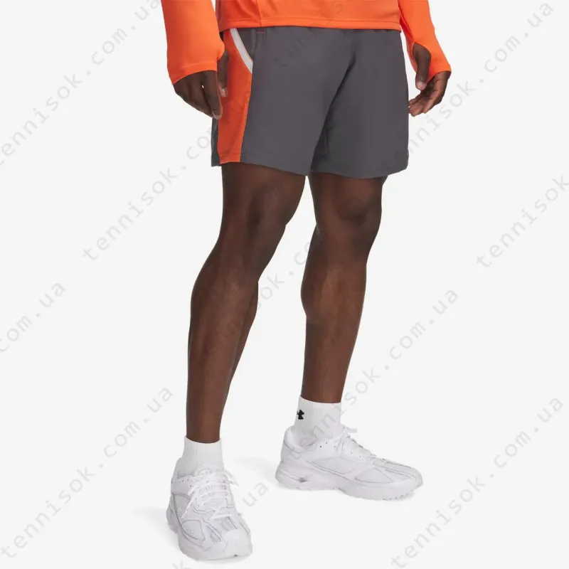 Теннисные шорты Under Armour Tech Utility Shorts 1385978-028