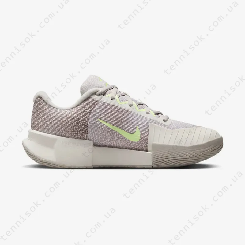Теннисные кроссовки Nike Women's GP Challenge Pro Premium FJ1809-001