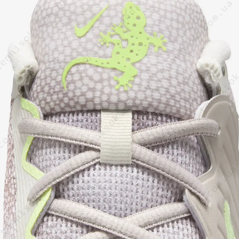 Теннисные кроссовки Nike Women's GP Challenge Pro Premium FJ1809-001