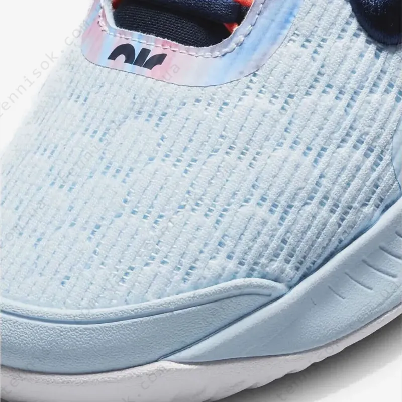 Тенісні кросівки Nike Court Zoom NXT HC DH0219-401
