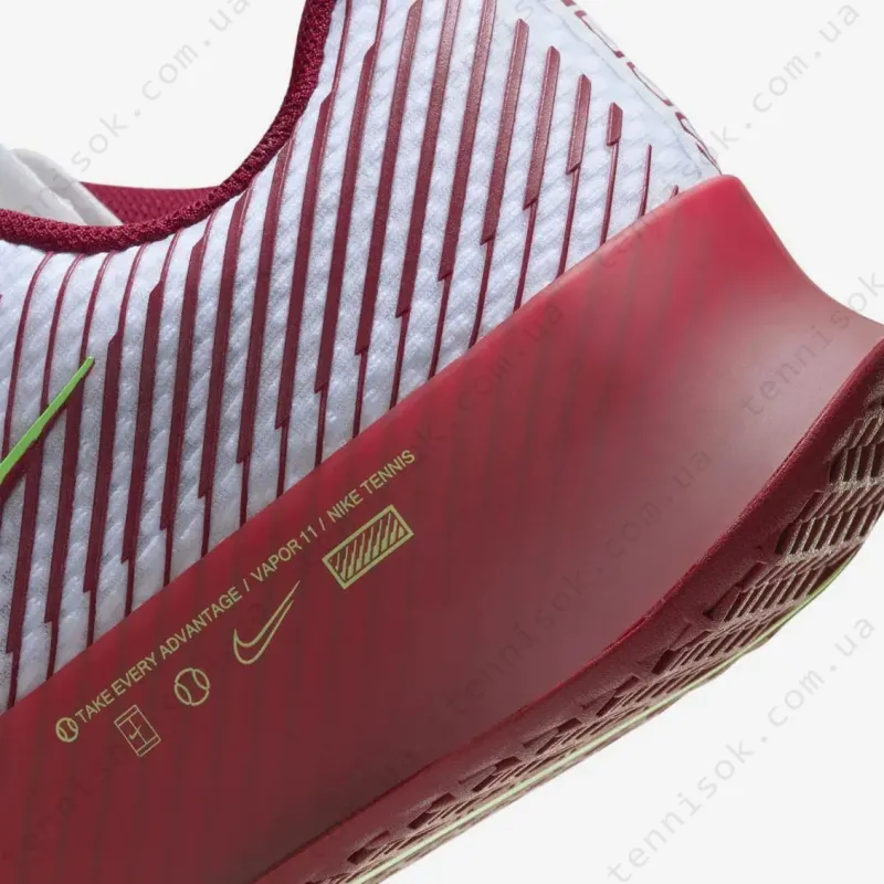 Тенісні кросівки Nike Court Air Zoom Vapor 11 HC W DR6966-104