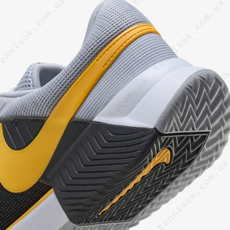 Теннисные кроссовки Nike Zoom GP Challenge 1 Clay FJ1813-002