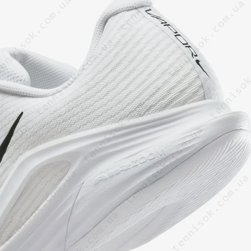 Тенісні кросівки Nike Zoom Vapor 12 HC FV5552-101