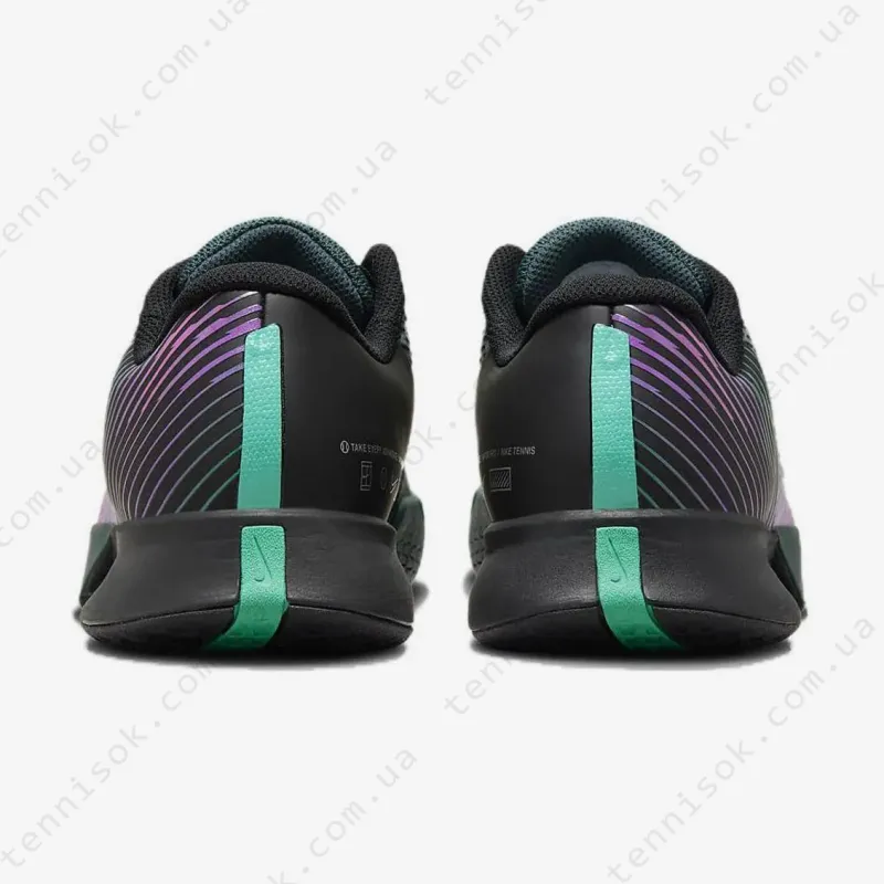 Теннисные кроссовки Nike Court Air Zoom Vapor Pro 2 Premium HC FD6692-001