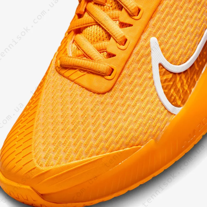 Тенісні кросівки Nike Court Air Zoom Vapor Pro 2 HC DR6192-700