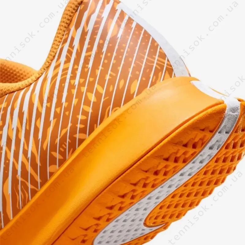 Тенісні кросівки Nike Court Air Zoom Vapor Pro 2 HC DR6192-700