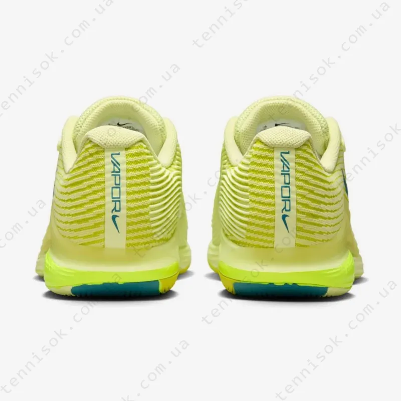 Тенісні кросівки Nike Zoom Vapor 12 HC HF7834-300
