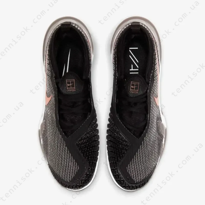 Тенісні кросівки Nike Court React Vapor NXT HC CV0742-002