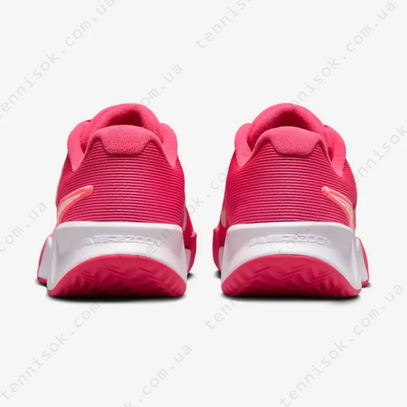 Тенісні кросівки Nike Women's GP Challenge Pro Clay FJ1808-602