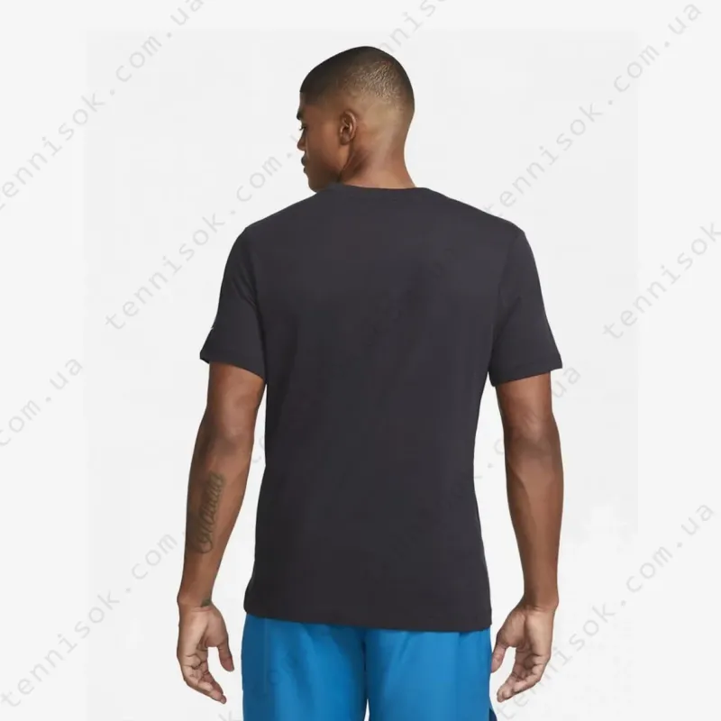 Теннисная футболка Nike Court Tennis OZ Men Tee T-Shirt DZ2635-010