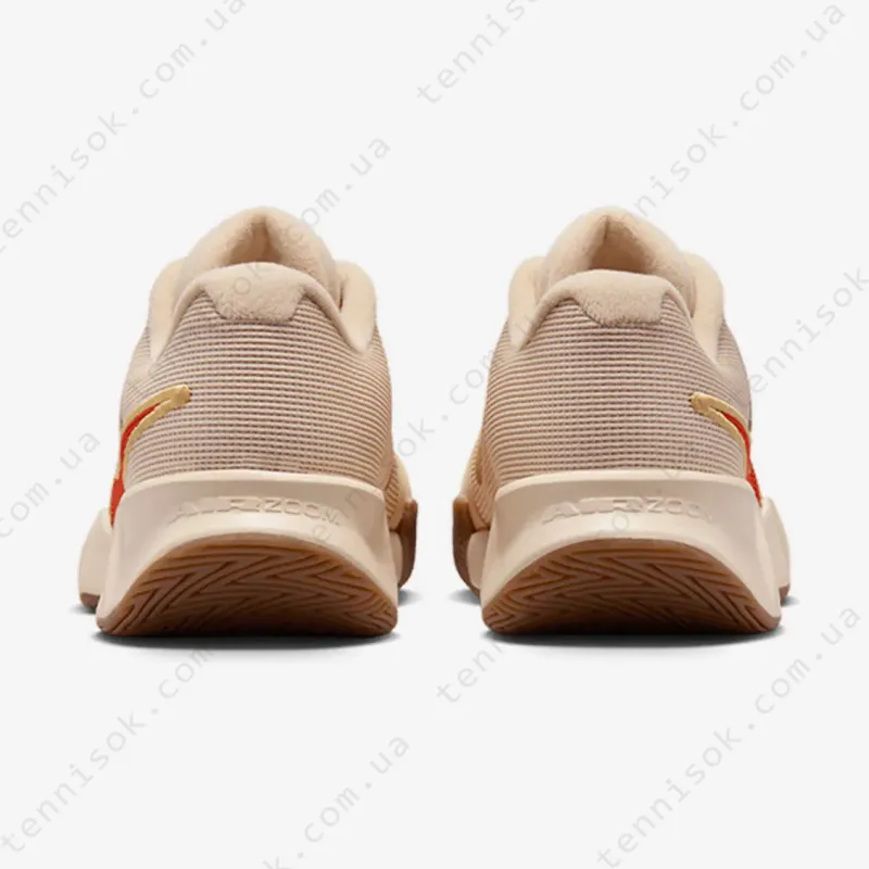 Теннисные кроссовки Nike GP Challenge Pro Premium HC FQ6992-103