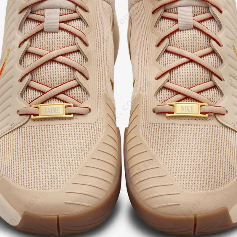 Теннисные кроссовки Nike GP Challenge Pro Premium HC FQ6992-103