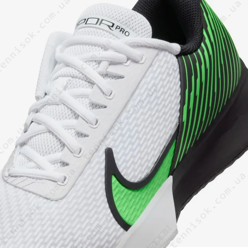 Теннисные кроссовки Nike Court Air Zoom Vapor Pro 2 HC W DR6191-105