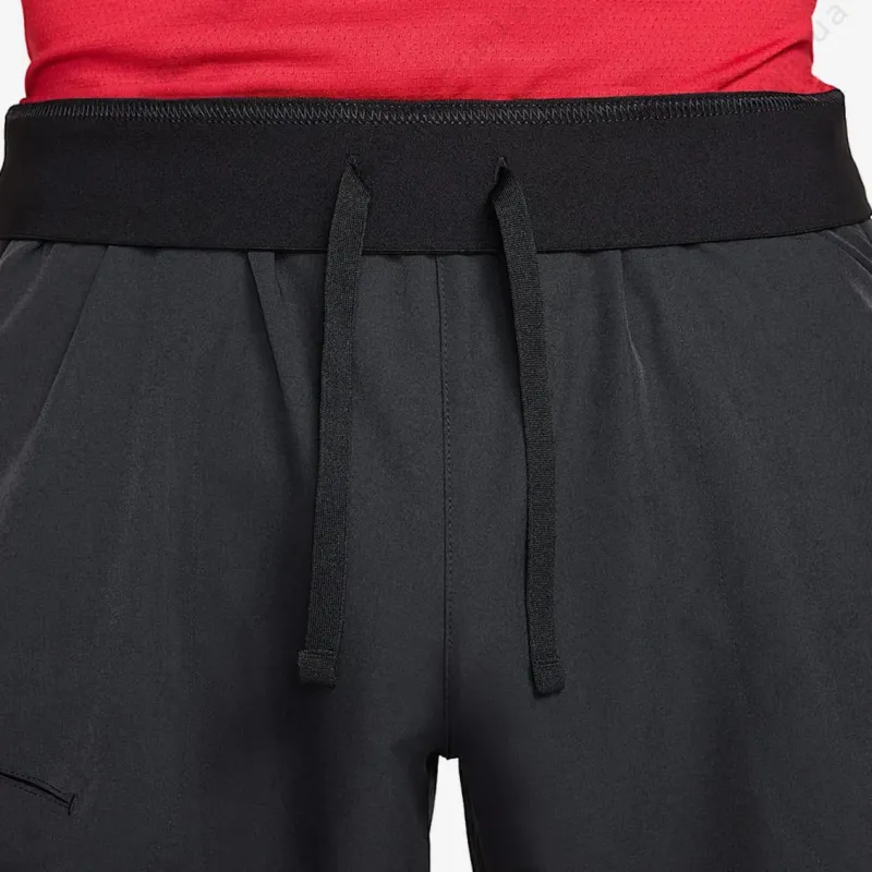 Тенісні шорти Nike Court Advantage Dri-Fit 6in Tennis FZ6913-010