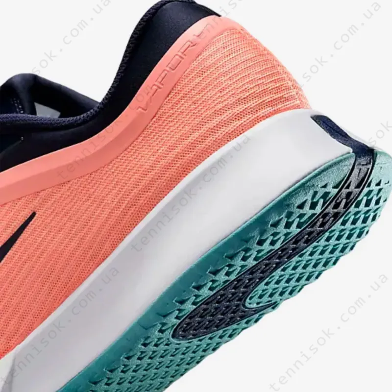 Тенісні кросівки Nike Zoom Vapor Pro 3 HC FZ2161-800