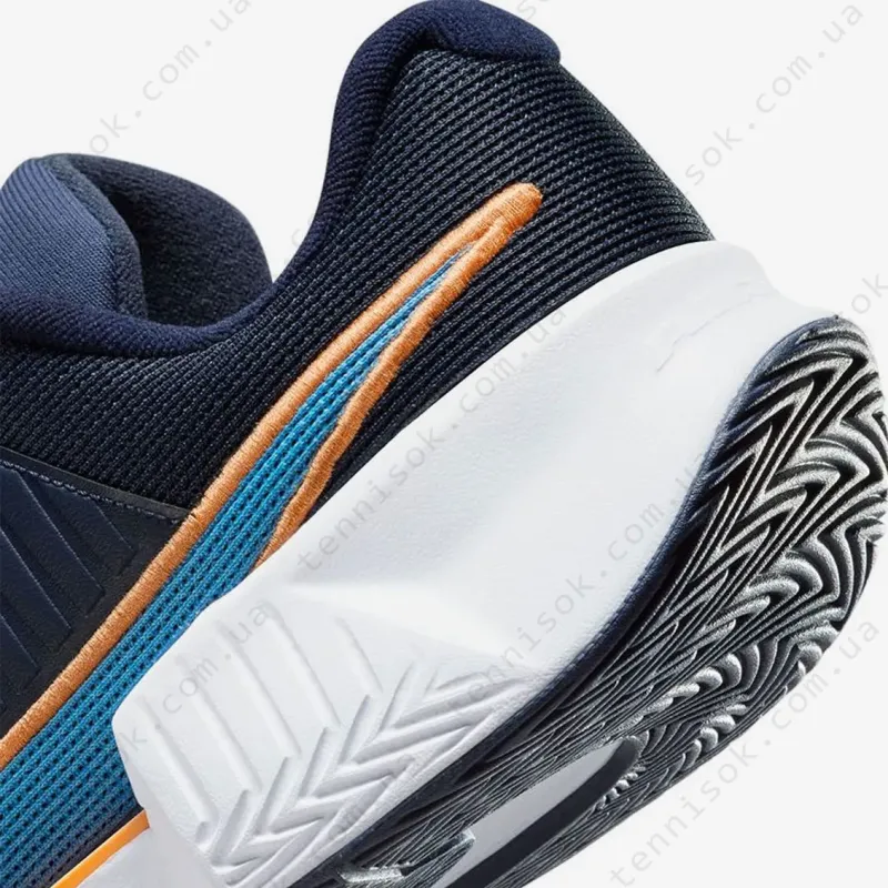 Теннисные кроссовки Nike Zoom GP Challenge Pro HC FB3145-400