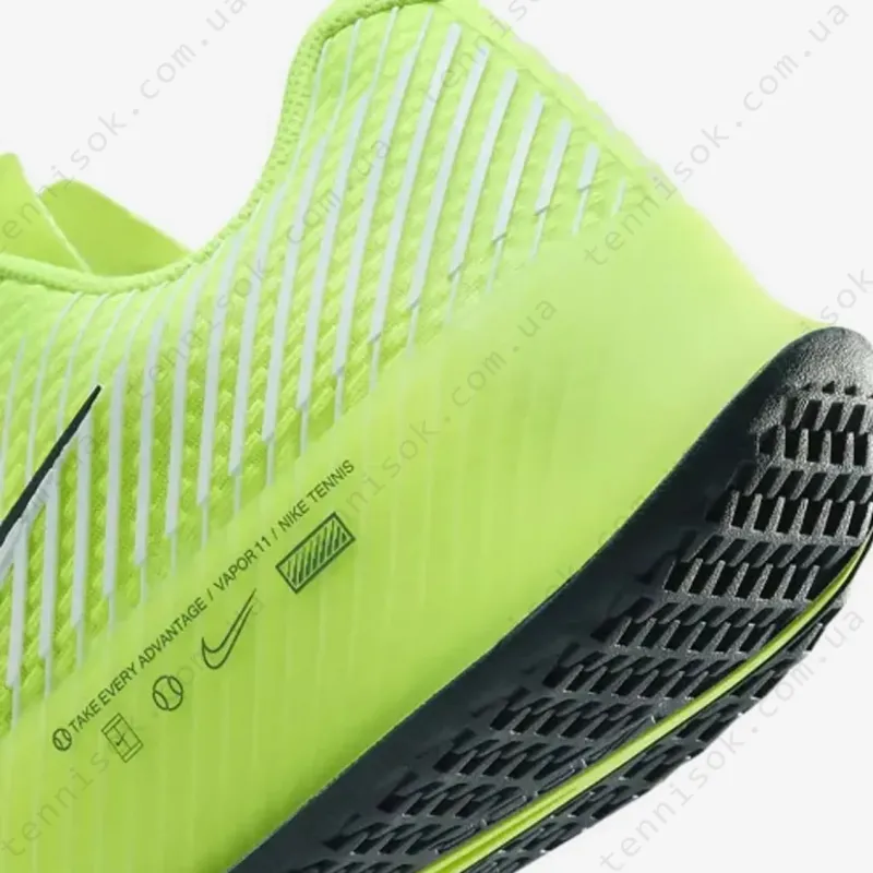 Тенісні кросівки Nike Court Air Zoom Vapor 11 HC DR6966-700