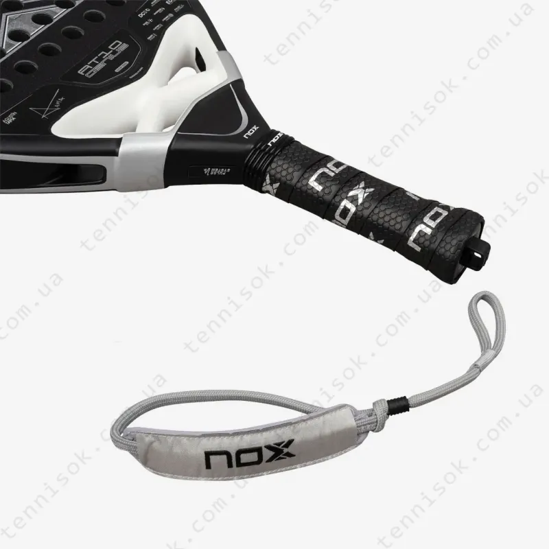 Ракетка для паделу Nox AT10 Luxury Genius Attack 18K Alum by Agustin Tapia 2026