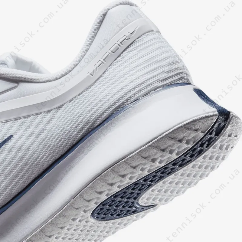 Теннисные кроссовки Nike Zoom Vapor Pro 3 HC Premium IB3973-100