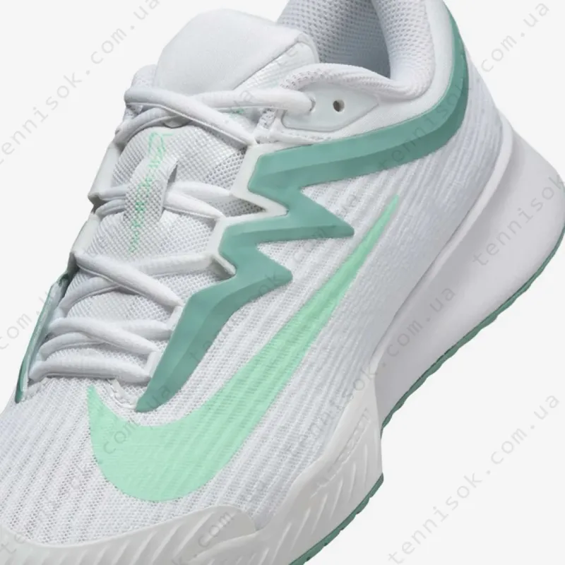 Теннисные кроссовки Nike Zoom Vapor Pro 3 HC FZ2158-106