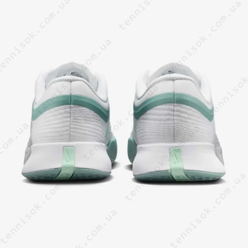 Теннисные кроссовки Nike Zoom Vapor Pro 3 HC FZ2158-106