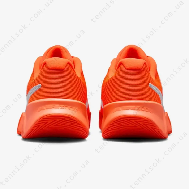 Тенісні кросівки Nike Zoom GP Challenge Pro Premium HC HQ2629-800