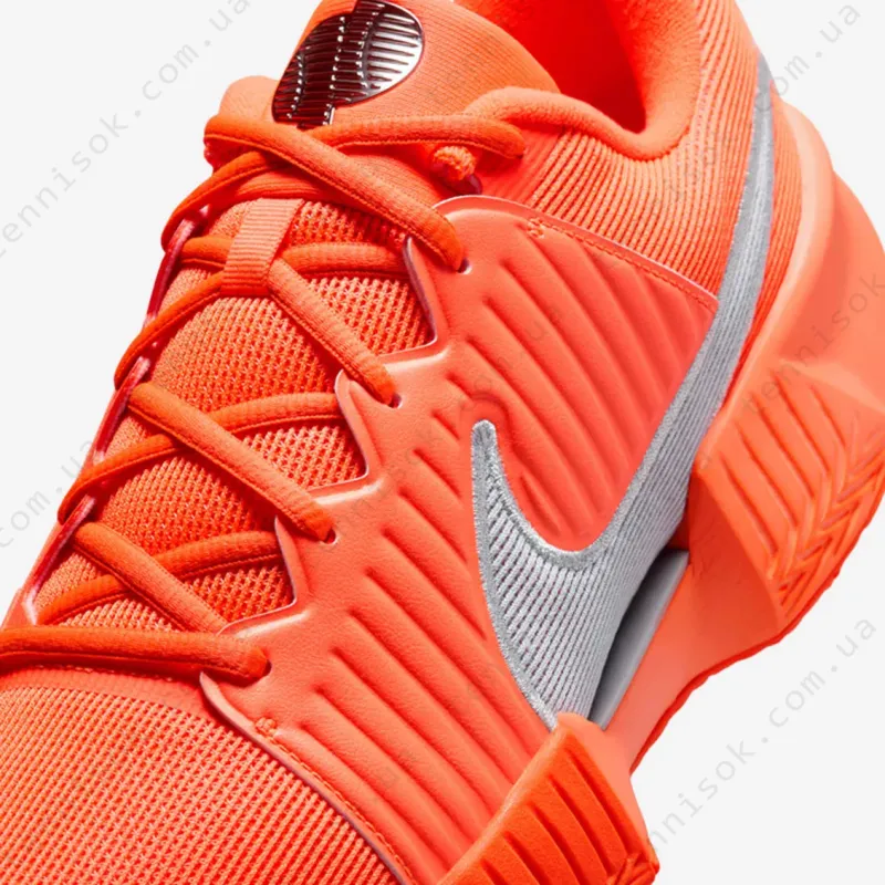 Тенісні кросівки Nike Zoom GP Challenge Pro Premium HC HQ2629-800