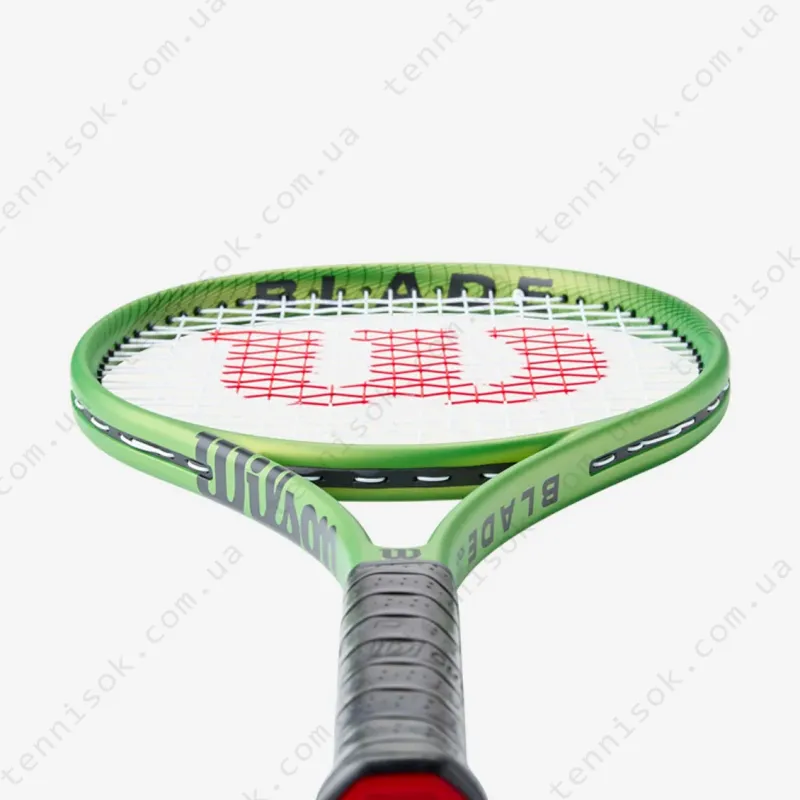 Тенісна ракетка Wilson Blade Feel 100 WR197510