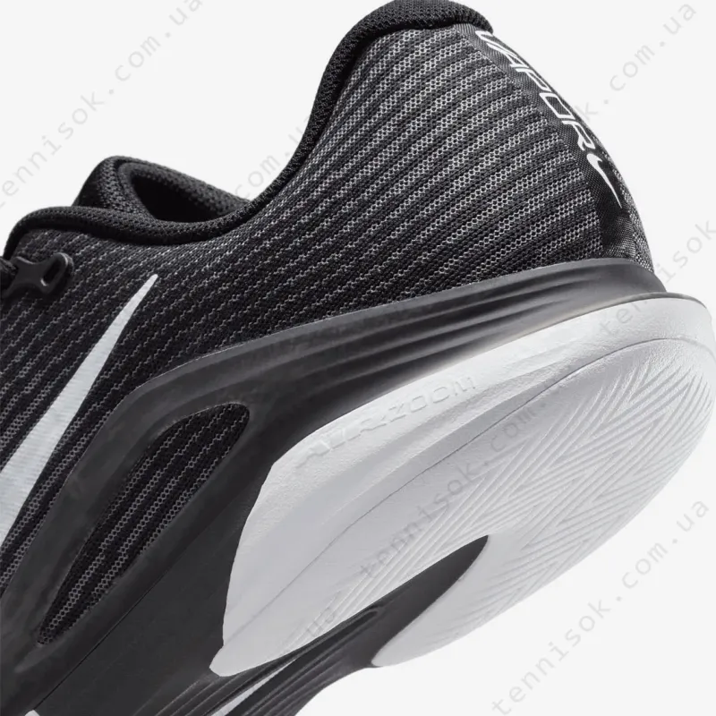 Тенісні кросівки Nike Zoom Vapor 12 HC FV5552-001