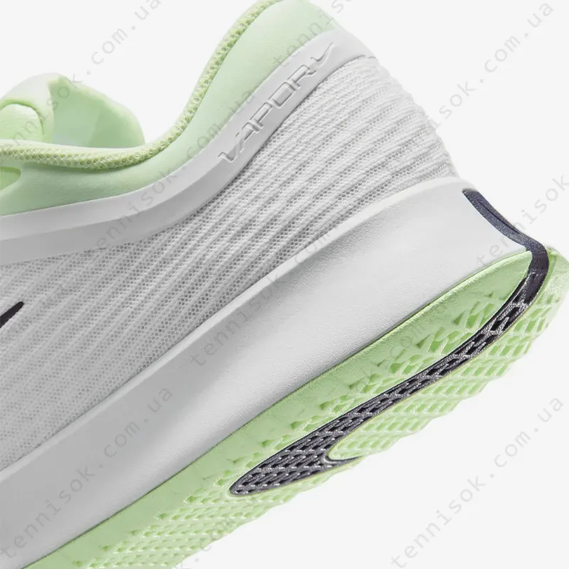 Тенісні кросівки Nike Zoom Vapor Pro 3 HC FZ2161-108