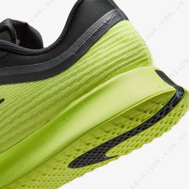 Теннисные кроссовки Nike Zoom Vapor Pro 3 HC Premium IB6550-700