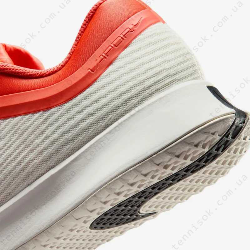 Тенісні кросівки Nike Zoom Vapor Pro 3 Premium HC IB6558-100