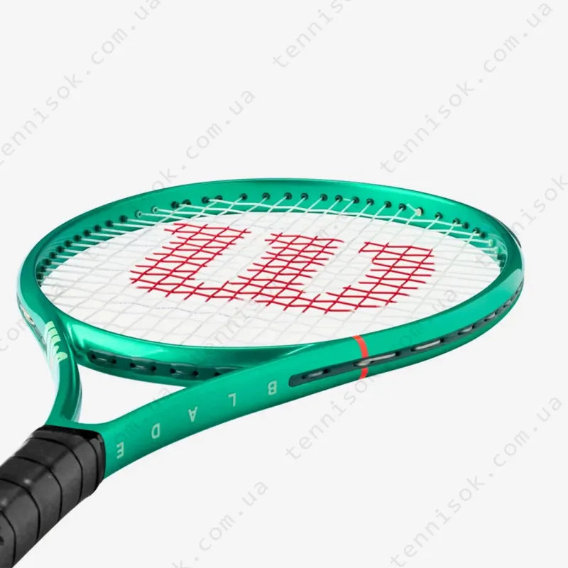 Детская теннисная ракетка Wilson Blade 26 V10 WR208710