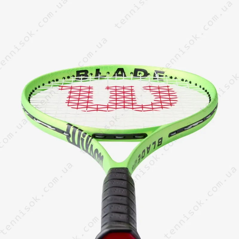 Тенісна ракетка Wilson Blade Feel RXT 105 WR197710