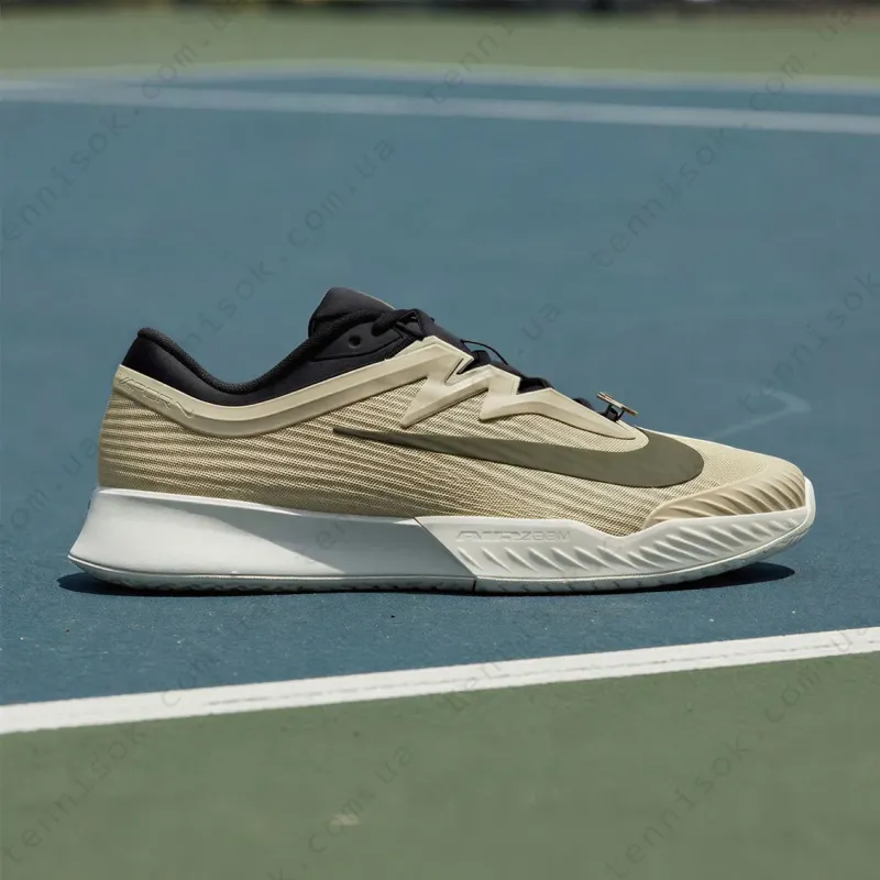 Тенісні кросівки Nike Zoom Vapor Pro 3 HC Heritage HV1483-200