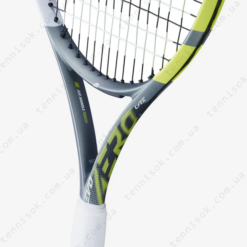 Теннисная ракетка Babolat Evo Aero Lite 101564/100