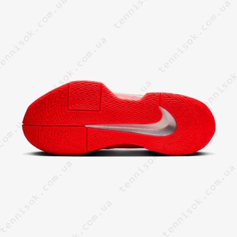 Теннисные кроссовки Nike GP Challenge Pro HC HQ2609-600