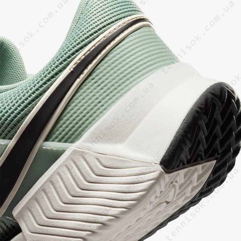 Теннисные кроссовки Nike Zoom GP Challenge 1.5 Clay IQ5179-005