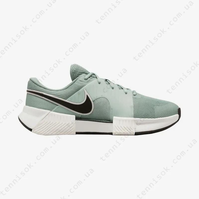 Теннисные кроссовки Nike Zoom GP Challenge 1.5 HC IQ5180-005