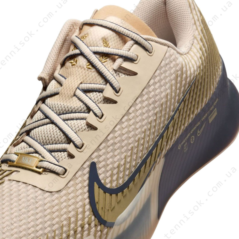 Тенісні кросівки Nike Zoom Vapor 11 Clay Premium FN4736-101