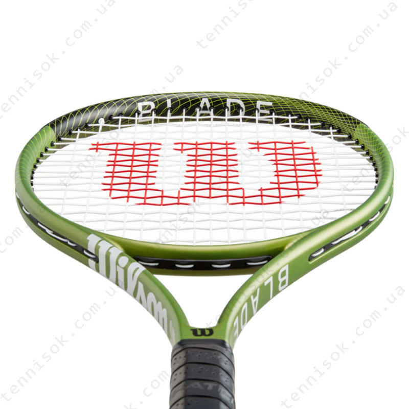 Тенісна ракетка Wilson Blade Feel 100 WR117410