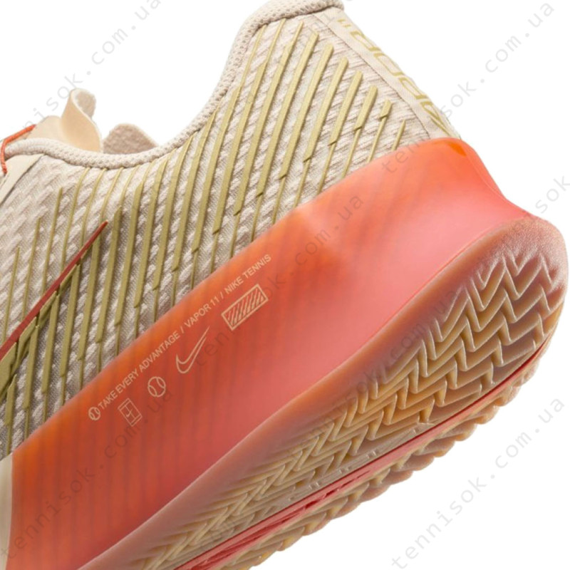 Теннисные кроссовки Nike Zoom Vapor 11 Clay Premium FN4766-103