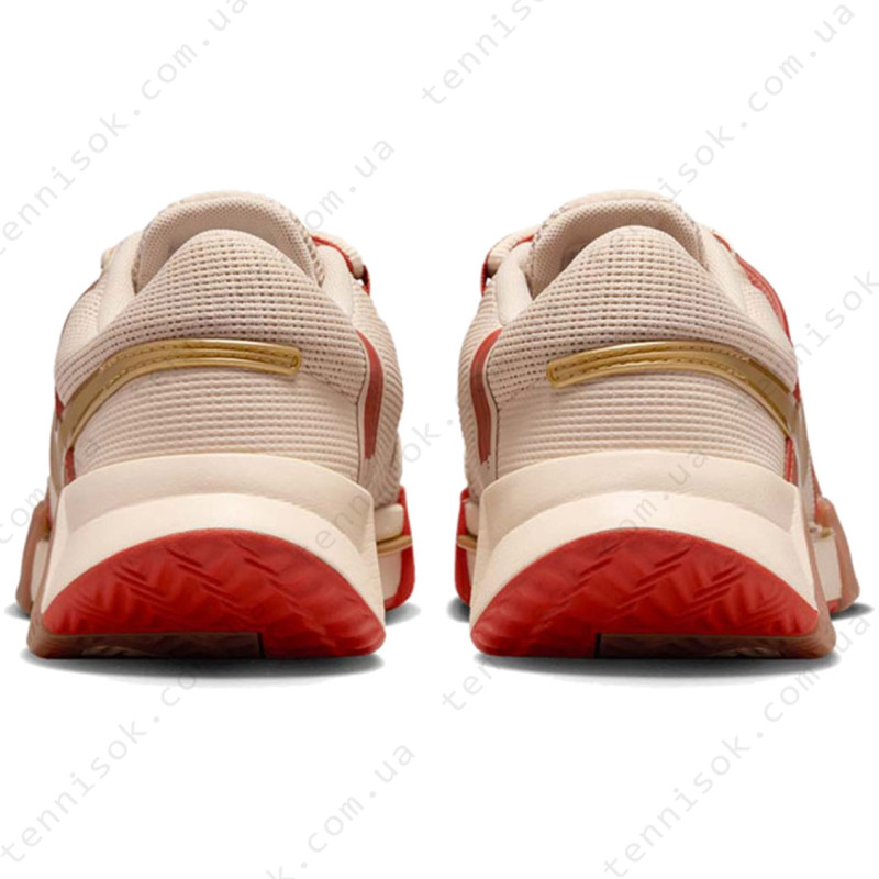 Теннисные кроссовки Nike Zoom GP Challenge 1 Clay Premium FN4771-103